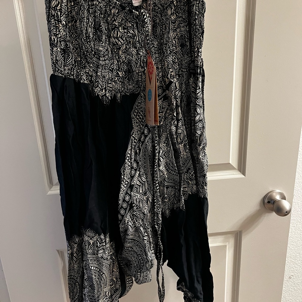 Small women’s harem pants